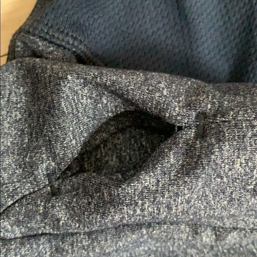NWOT Old Navy Active Heathered Blue Zip Up - Picture 8 of 10